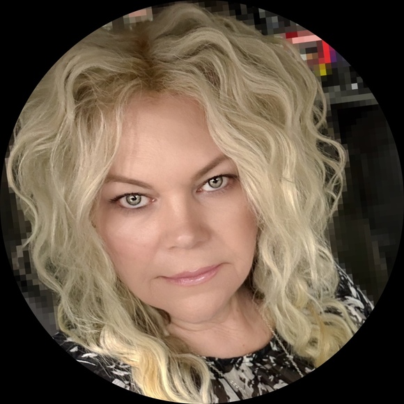 lorivaughan120